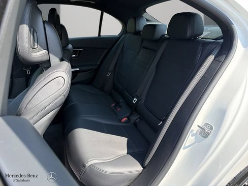 Used 2024 Mercedes-Benz C 300 4MATIC Sedan image 15