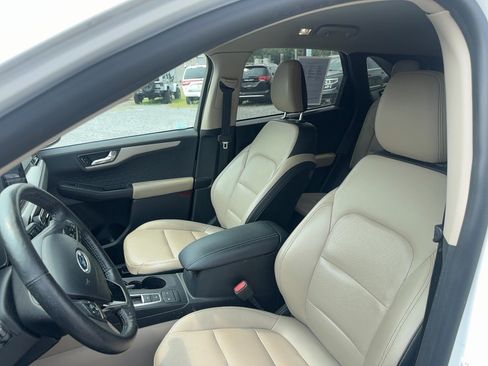 Used 2020 Ford Escape SEL AWD/4WD image 11