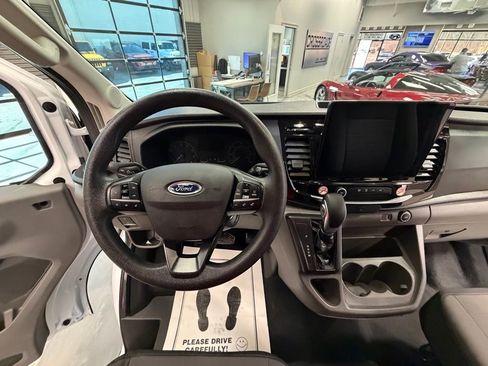 Used 2023 Ford Transit 350 XLT image 11