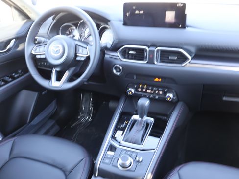 New 2025 MAZDA CX-5 Carbon Edition image 18