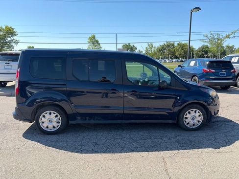 Used 2015 Ford Transit Connect XLT FWD image 4