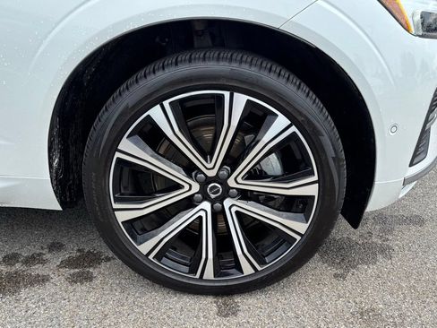 Certified 2023 Volvo XC60 B6 Ultimate w/ Protection Package Premier AWD/4WD image 34