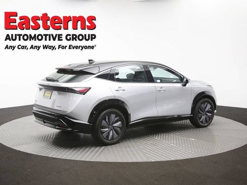 Used 2023 Nissan Ariya FWD image 40