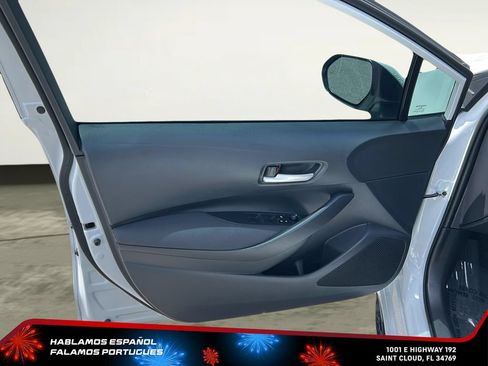 Used 2026 Toyota Corolla SE FWD image 10