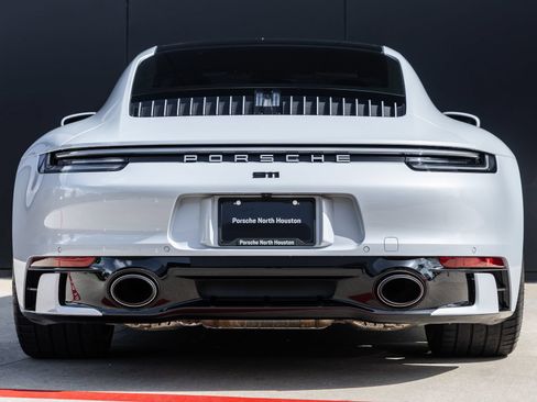 Certified 2023 Porsche 911 Carrera 4 AWD/4WD image 10