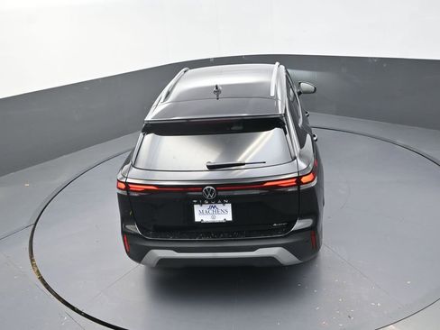 New 2026 Volkswagen Tiguan S AWD/4WD image 18