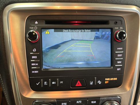 Used 2016 GMC Acadia Denali image 21