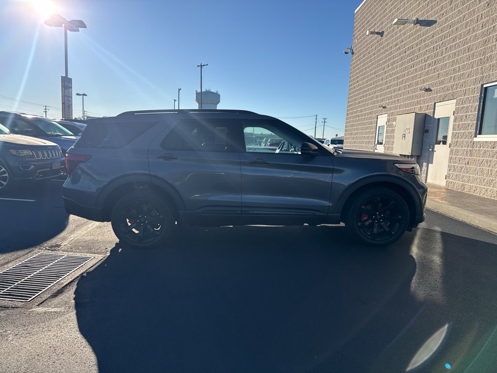 Used 2021 Ford Explorer ST w/ Equipment Group 401A AWD/4WD image 4