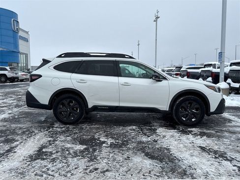 Used 2021 Subaru Outback Onyx Edition XT image 10