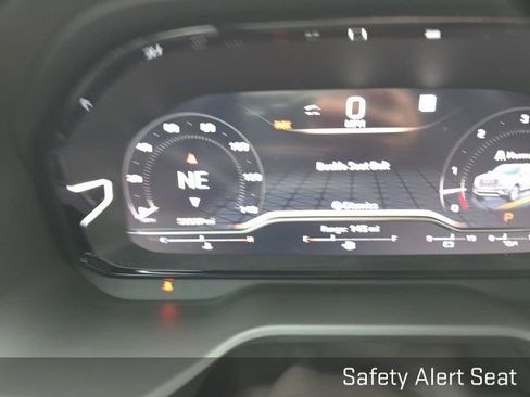 Used 2023 GMC Yukon XL Denali image 45