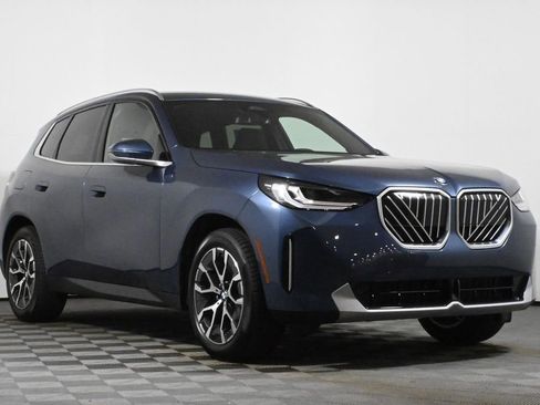 Used 2026 BMW X3 xDrive30 w/ Convenience Package image 9