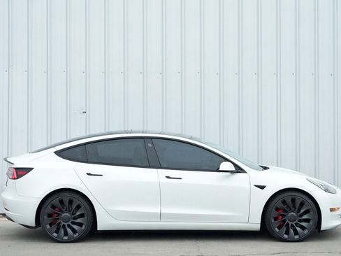 Used 2021 Tesla Model 3 Performance image 53