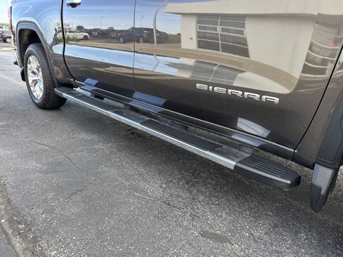 Used 2019 GMC Sierra 1500 SLT w/ SLT Premium Package image 11