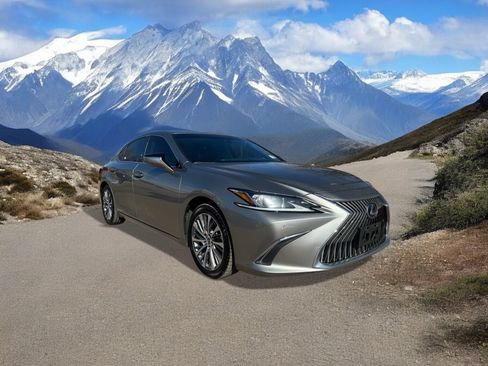 Used 2020 Lexus ES 300h w/ Premium Package image 7