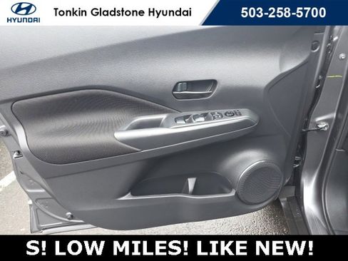 Used 2024 Nissan Kicks S image 8