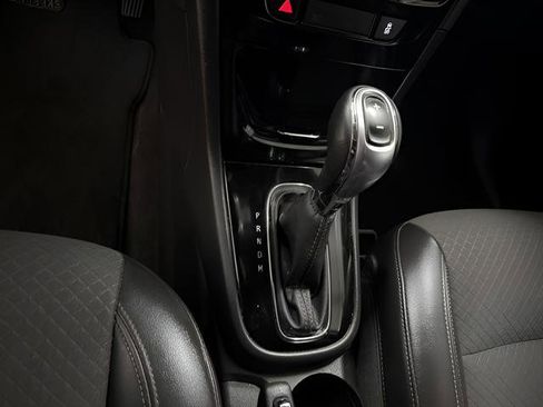 Used 2018 Buick Encore Preferred FWD image 17