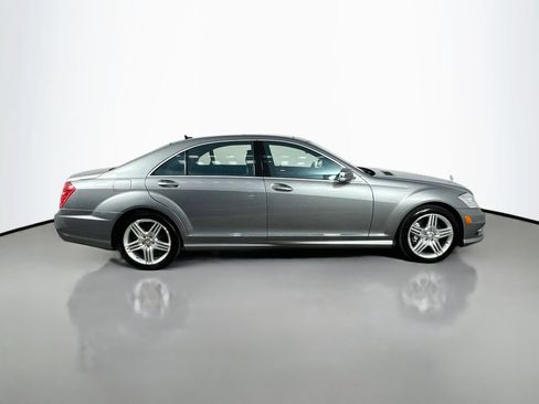 Used 2013 Mercedes-Benz S 550 4MATIC image 9