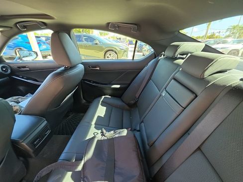Used 2025 Lexus IS 350 F Sport RWD image 13