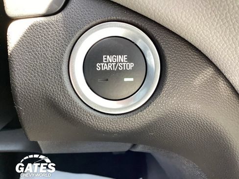 Used 2024 Chevrolet Equinox LS w/ LS Convenience Package FWD image 20