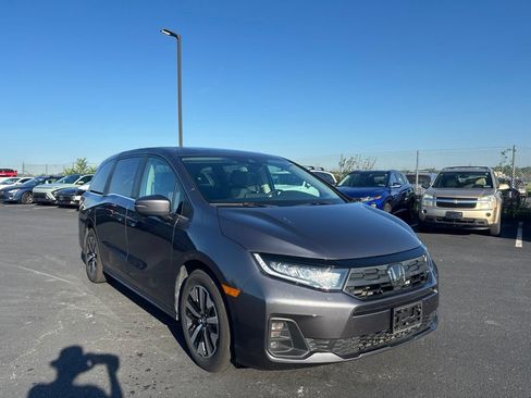 Used 2025 Honda Odyssey EX-L image 1