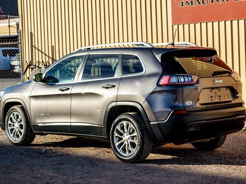 Used 2019 Jeep Cherokee Latitude Plus image 6