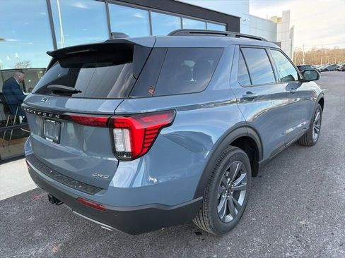 New 2026 Ford Explorer Active image 3