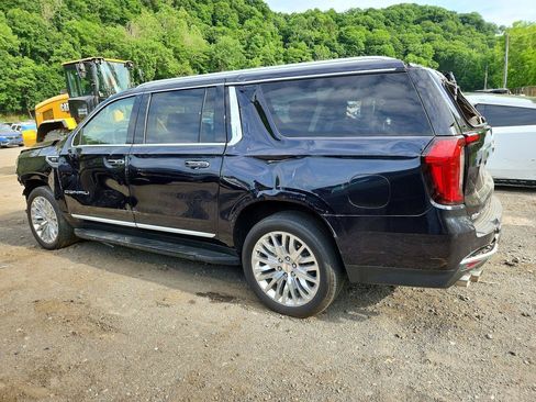Used 2023 GMC Yukon XL Denali AWD/4WD image 4