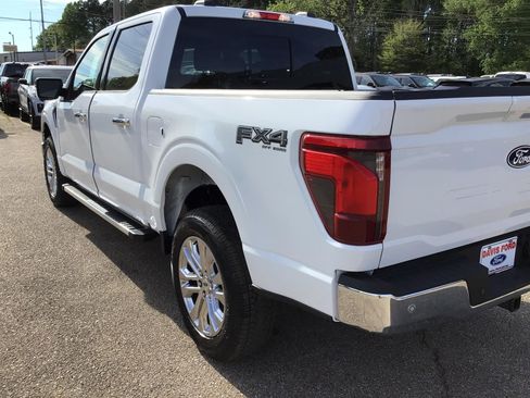 New 2026 Ford F150 XLT w/ Equipment Group 302A MID AWD/4WD image 10