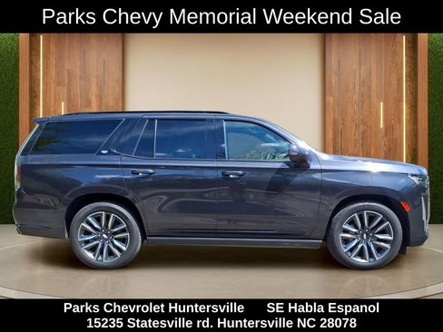 Certified 2022 Cadillac Escalade Sport w/ Touring Package AWD/4WD image 35