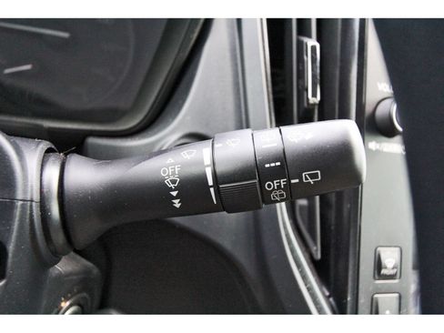 Certified 2025 Subaru Forester AWD/4WD image 18