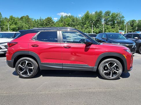 Used 2021 Chevrolet TrailBlazer RS AWD/4WD image 8
