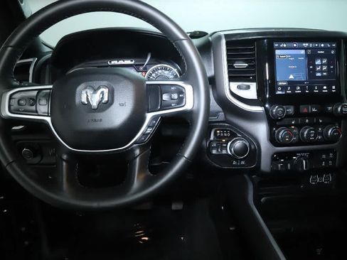 Used 2022 RAM 1500 Big Horn AWD/4WD image 29