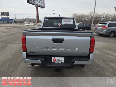 Certified 2026 Toyota Tacoma TRD Sport image 28