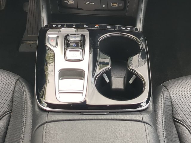 Used 2024 Hyundai Tucson Limited FWD image 19