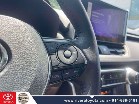 Certified 2025 Toyota RAV4 XLE w/ Convenience Package AWD/4WD image 22