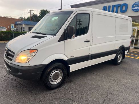 Used 2012 Mercedes-Benz Sprinter 2500 w/ Premium Pkg image 7