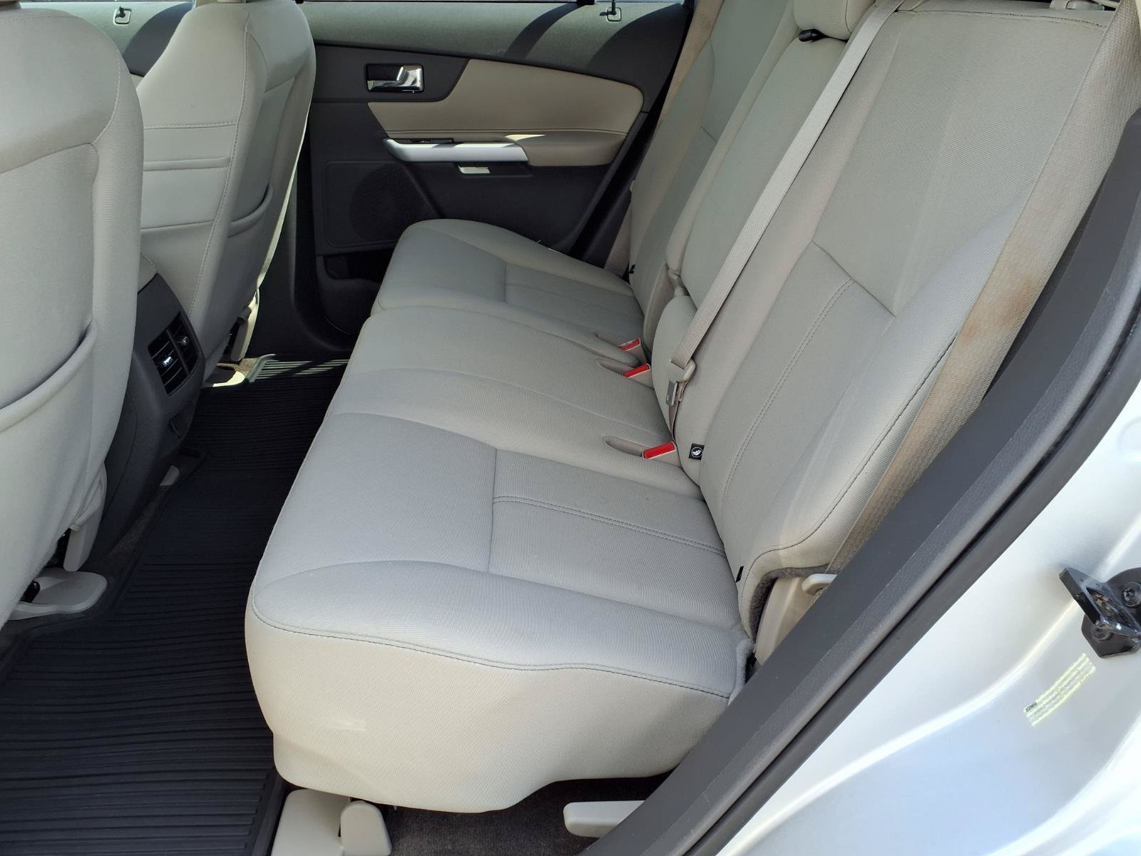 Used 2014 Ford Edge SE w/ Equipment Group 101A FWD image 10