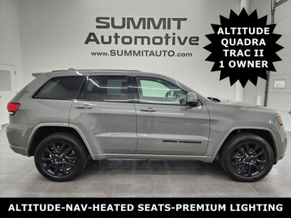 Used 2020 Jeep Grand Cherokee Altitude
