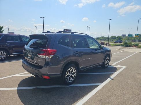 Used 2020 Subaru Forester Premium w/ Popular Package #1 AWD/4WD image 5