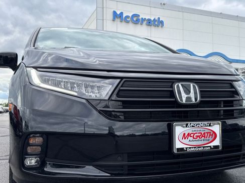 Certified 2023 Honda Odyssey Sport image 13