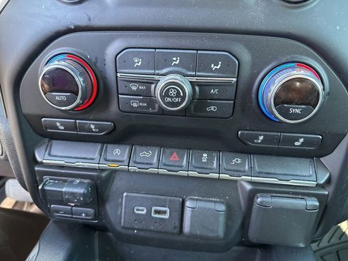 Used 2019 Chevrolet Silverado 1500 RST w/ All-Star Edition image 14