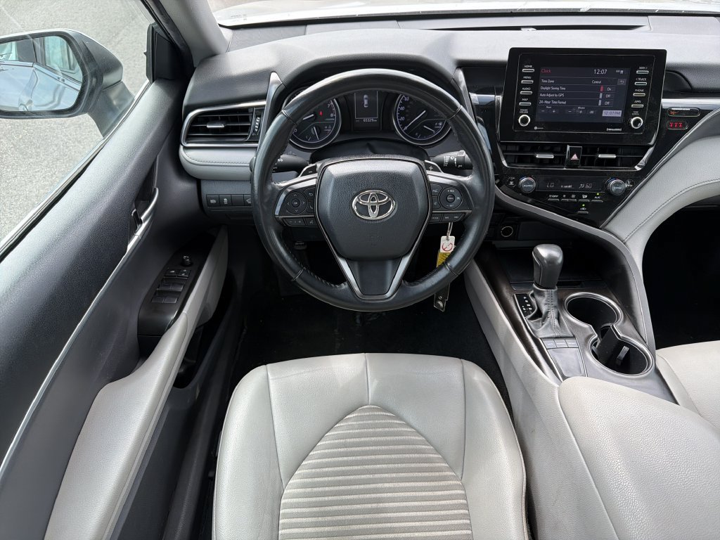 Used 2023 Toyota Camry SE FWD image 23