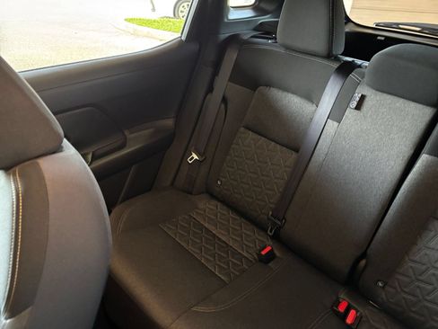 Used 2026 Nissan Kicks SV w/ Cold Weather Package FWD image 38
