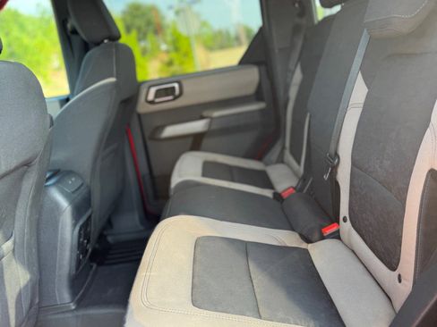 Used 2022 Ford Bronco Wildtrak image 30