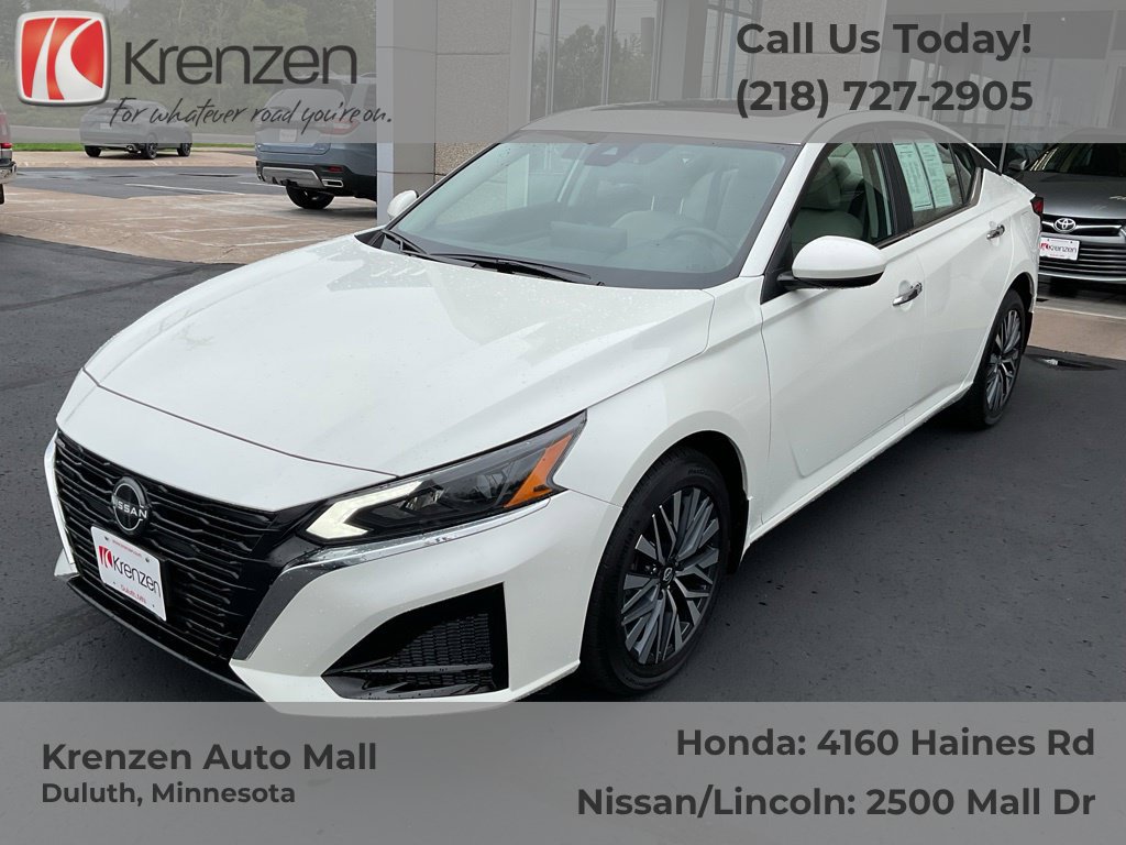 Used 2023 Nissan Altima 2.5 SV w/ SV Premium Package AWD/4WD image 1