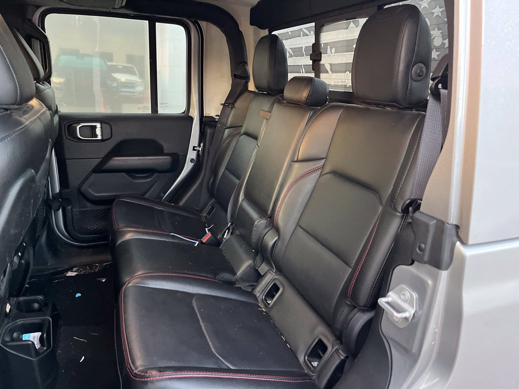 Used 2021 Jeep Gladiator Rubicon AWD/4WD image 9