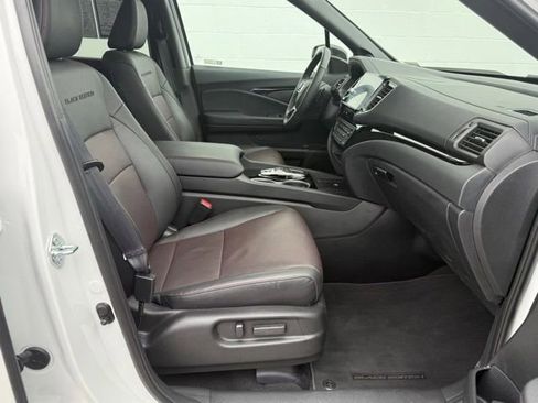 Used 2026 Honda Ridgeline Black Edition image 19