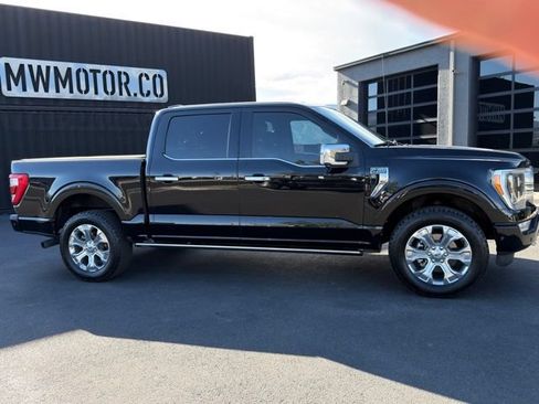 Used 2021 Ford F150 Platinum w/ FX4 Off-Road Package AWD/4WD image 17