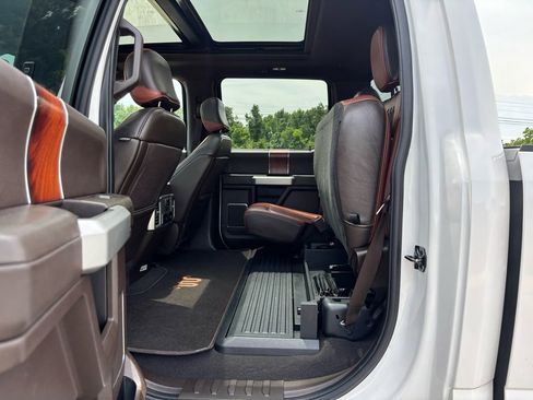 Used 2019 Ford F350 King Ranch w/ King Ranch Ultimate Package AWD/4WD image 26