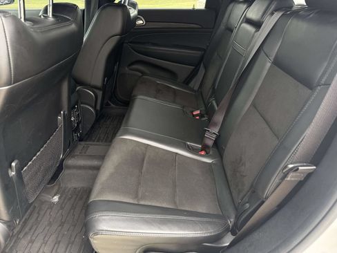 Used 2020 Jeep Grand Cherokee Altitude AWD/4WD image 32
